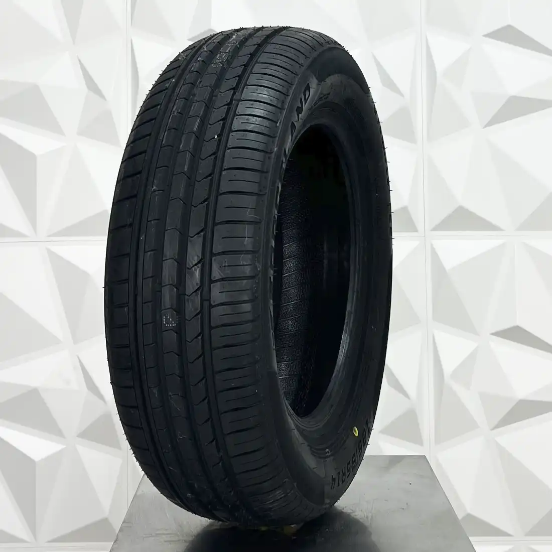 [1856514FVF22] LLANTA FORCELAND 185/65R14 VITALITY F22 86H